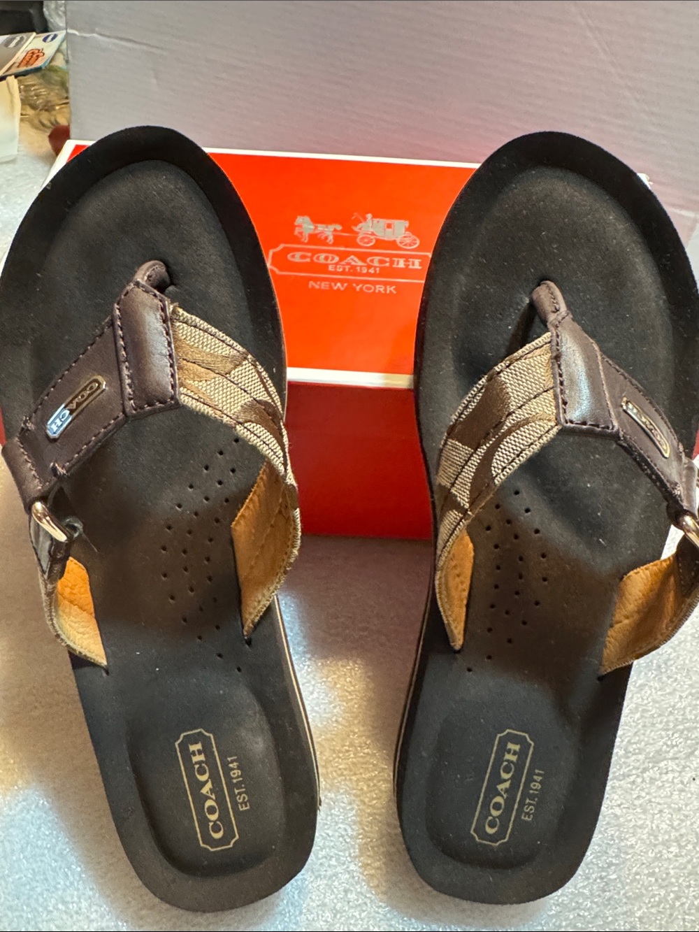 Coach Ladies Brown and Black Logo-Trim Thong Sandals Size 6.5 Never Worn